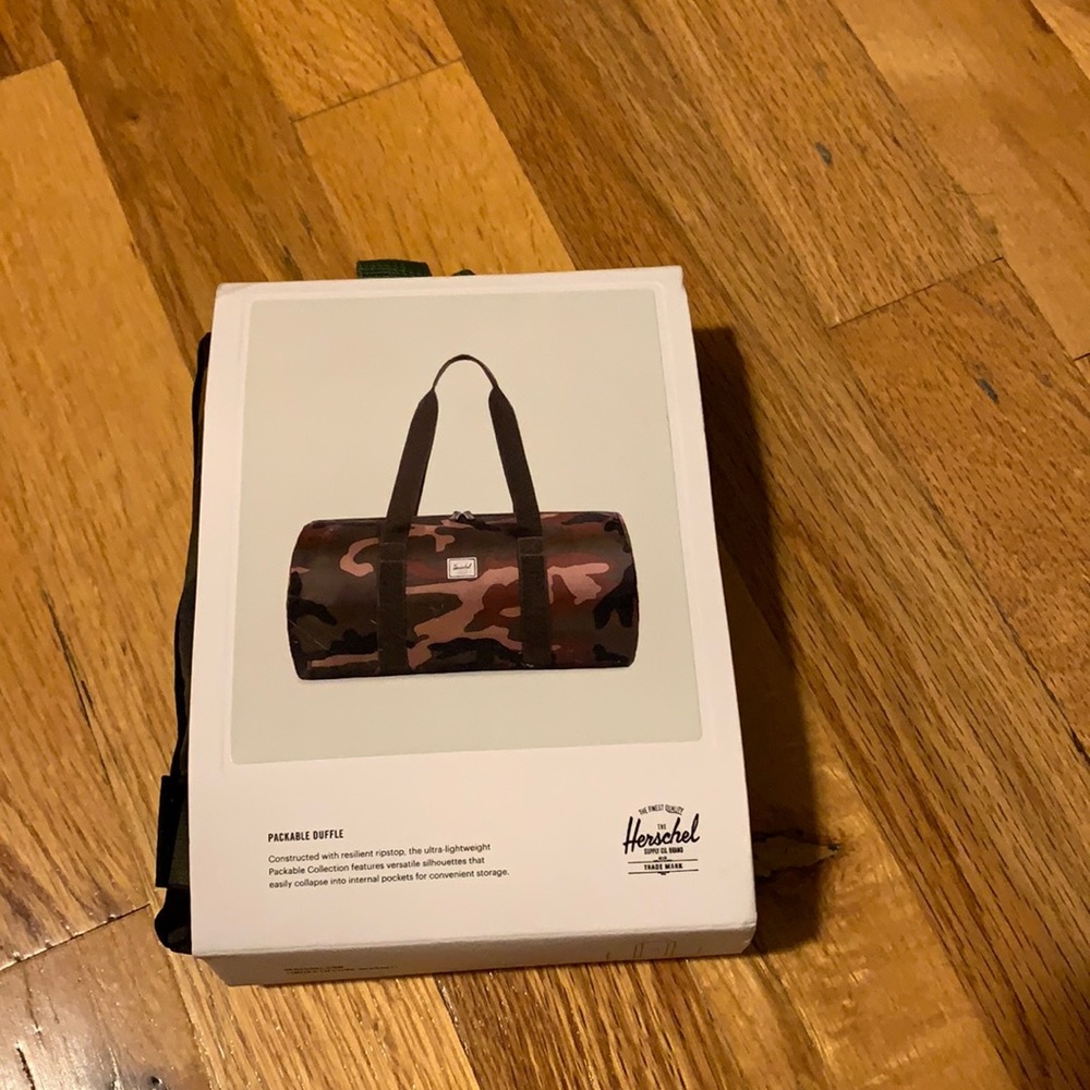 Herschel Supply Co. Camo Packable Duffle NEW